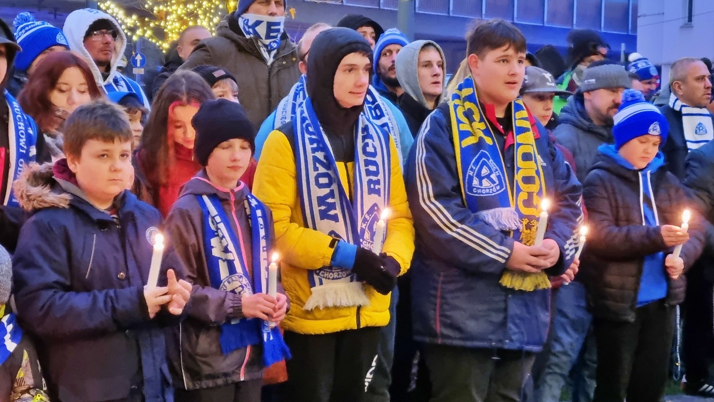 Demonstracja kibiców Ruchu Chorzów 12